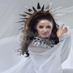 Fatma zahrat alain sur yala.fm
